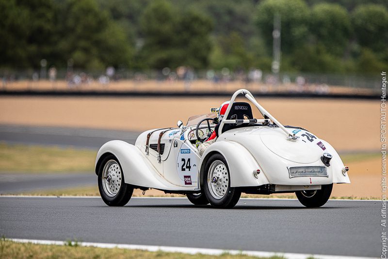 Sportauto-Heritage.fr - Le Mans Classic - Group 1 - BMW 328 Roadster - 1938 - Entrée Tertre Rouge (24)
