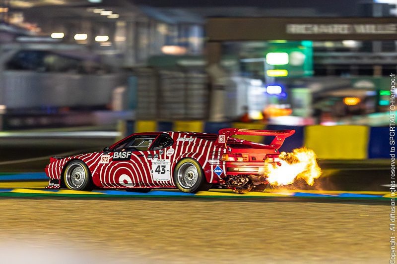 Sportauto-Heritage.fr - Le Mans Classic - Group 6 - Night Session-BMW M1 Procar (afterfire)