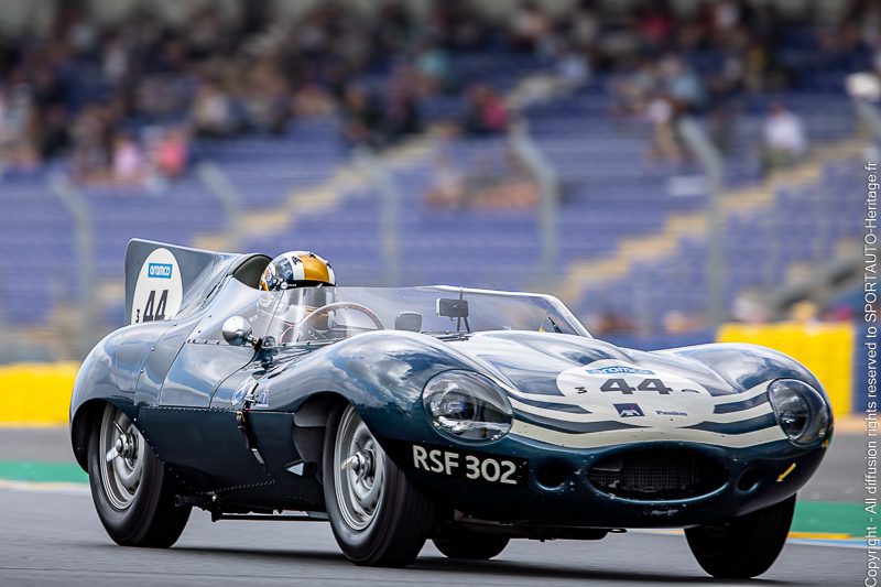 Sportauto-Heritage.fr - Le Mans Classic - Plateau 3 - Jaguar D-Type - 1955 on track