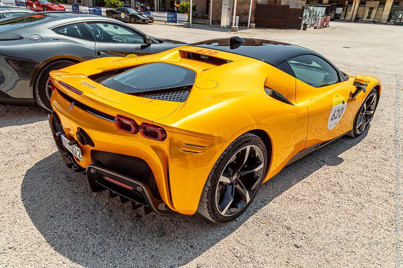 620 - FERRARI SF90 STRADALE