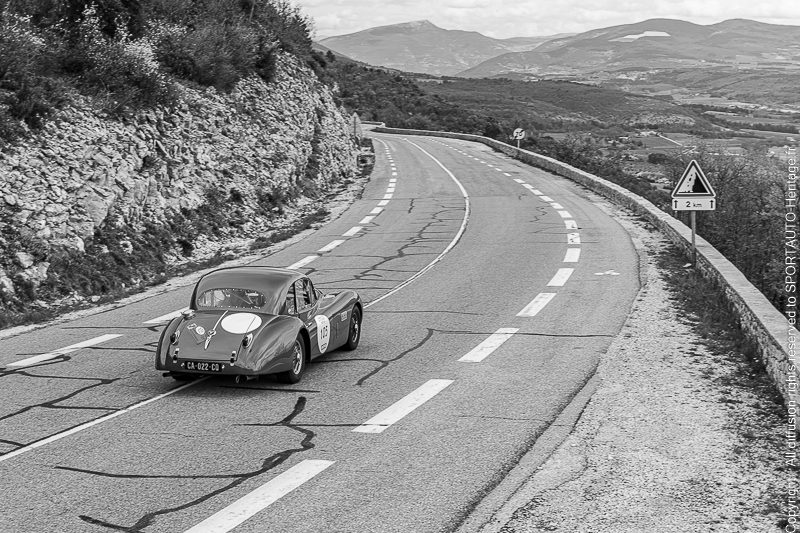 105 - Jaguar XK140 - 1956 - Tour Auto 2023 - Les routes de France