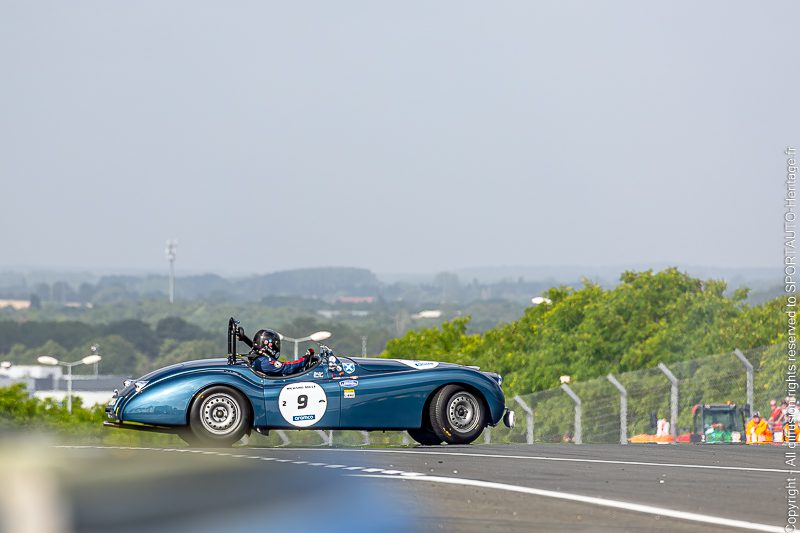 209 - JAGUAR XK120 OTS - 1951 - LE MANS CLASSIC - PLATEAU 2