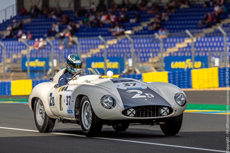 237 - FERRARI 750 MONZA - 1955 - LE MANS CLASSIC 2023 - PLATEAU 2