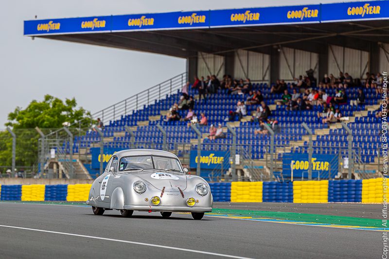286 - PORSCHE - 356 PRE-A 1100 COUPE - 1951 - LE MANS CLASSIC - PLATEAU 2