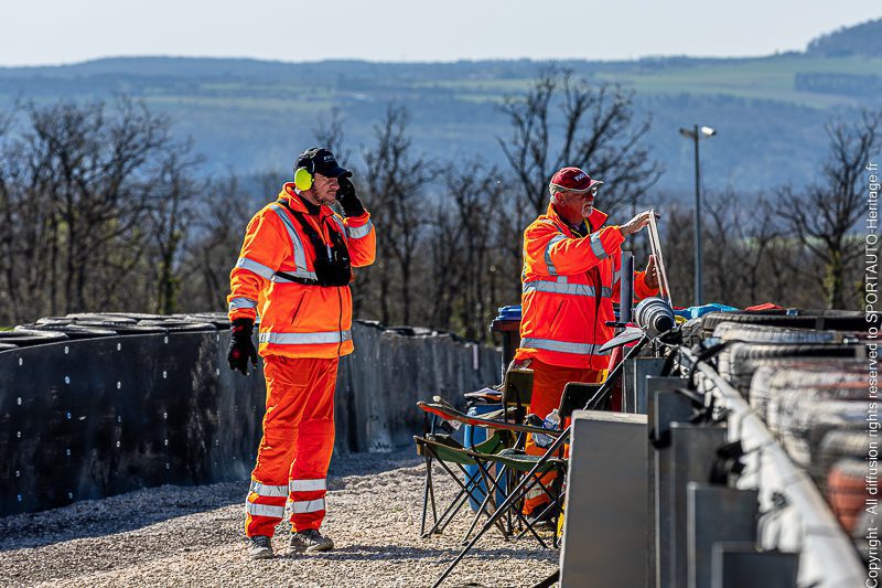 Evacuation d'une monoplace - Intervention des marshalls - Historic Tour Dijon 2025