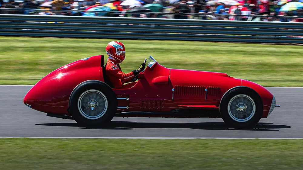 Ferrari 375 F1 en exhibition à Silverstone