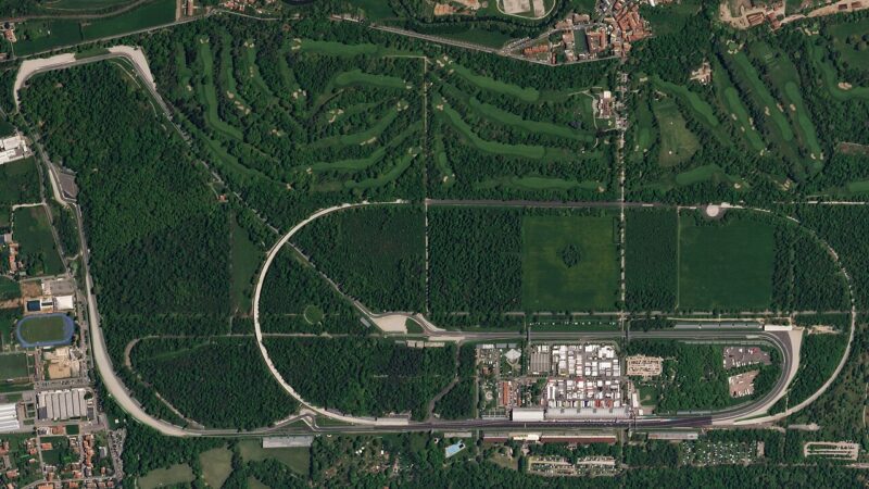 By Planet Labs, Inc. - https://medium.com/planet-stories/a-grand-prix-world-tour-86b08d45ae46, CC BY-SA 4.0, https://commons.wikimedia.org/w/index.php?curid=77033669