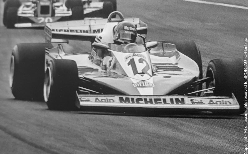 Gilles Villeneuve au volant de la Ferrari 312 T3 sur le circuit Paul Ricard en 1978