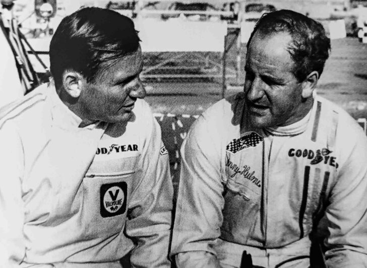 Bruce McLaren et Denny Hulme faisaient des allers-retours entre les deux rives de l'Atlantique pour participer au championnat Can-Am.
